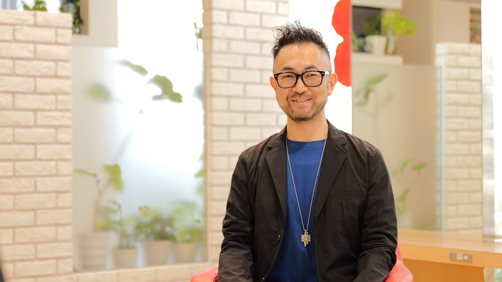 【心斎橋の美容院・美容室】25年の経験で導く髪質に合わせたカラー！ベテランカラーリストのカラー術