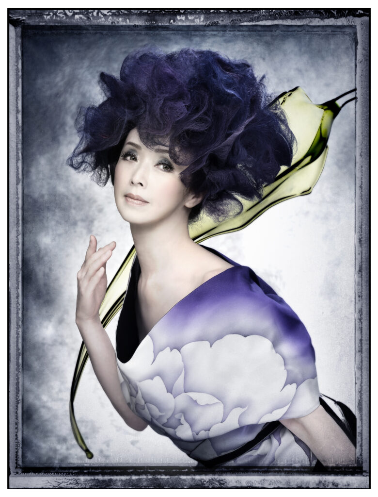 hairmake 山田磨由美　colorist 大嶋皓基　業界誌「IZANAGI」掲載
