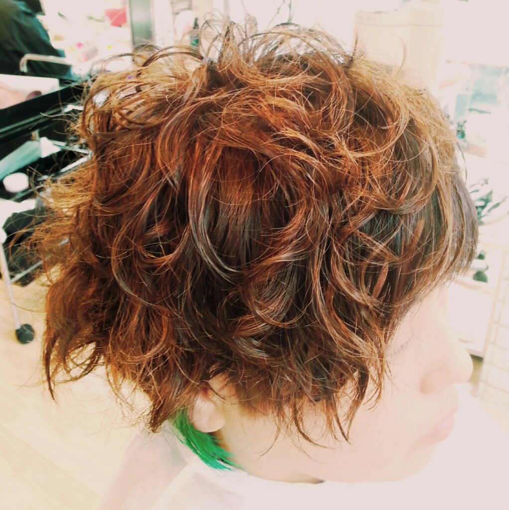 春ヘア 心斎橋スタイリストタケのショートヘア